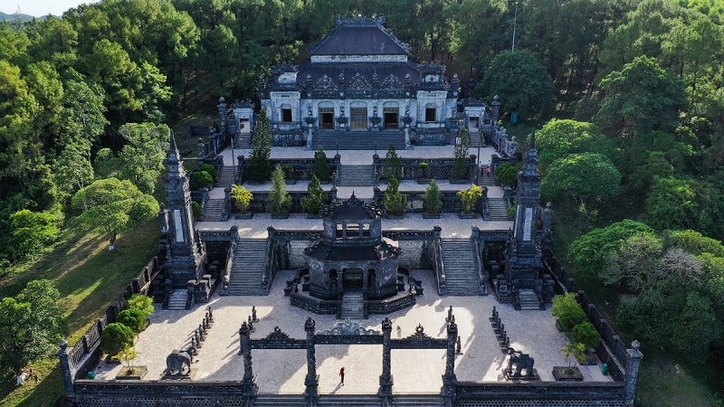 Khai Dinh Tomb – The Most Unique Mausoleum in Hue